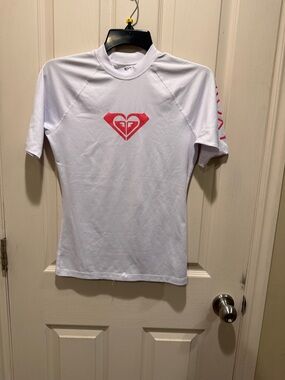 Roxy Girls White Short-Sleeve Rash Guard with Pink Logo